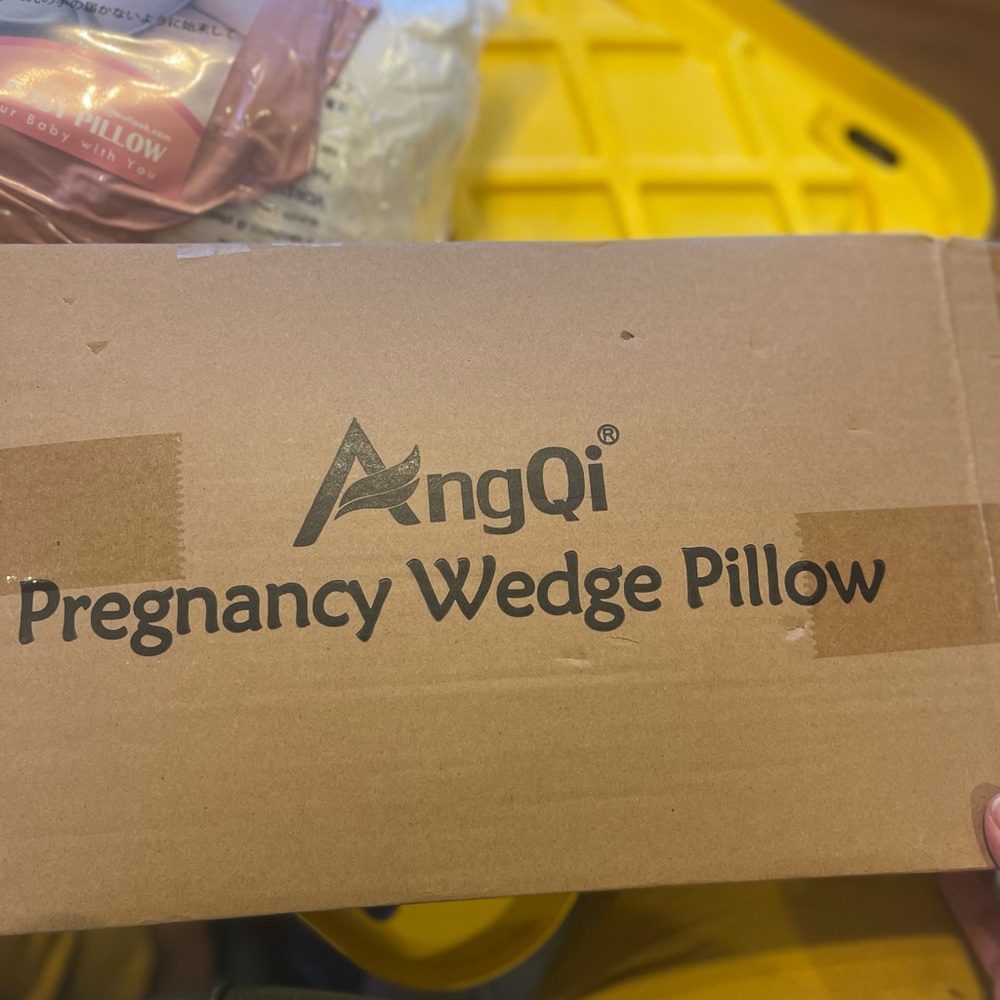 AngQi pregnancy wedge pillow